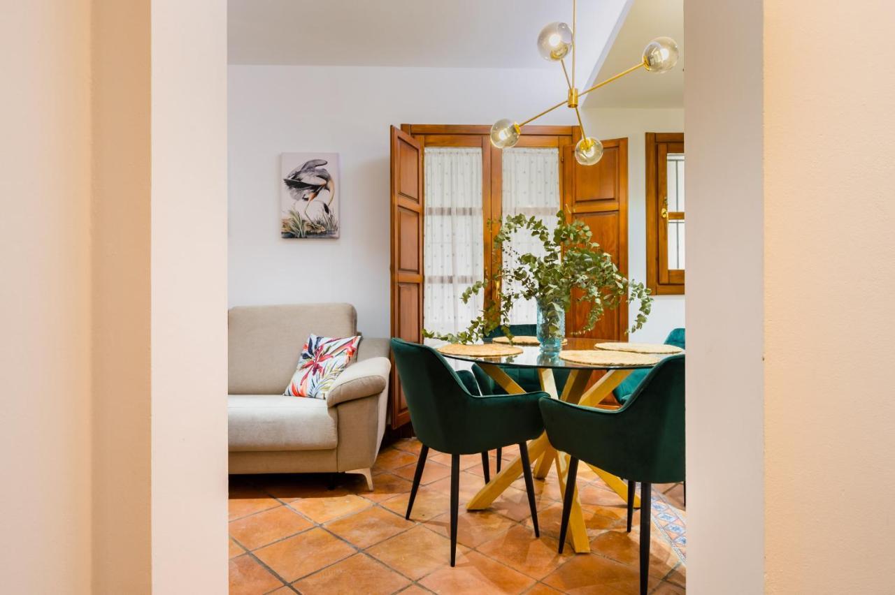 Duplex Deluxe Sevilla Center & Parking Opcional Εξωτερικό φωτογραφία