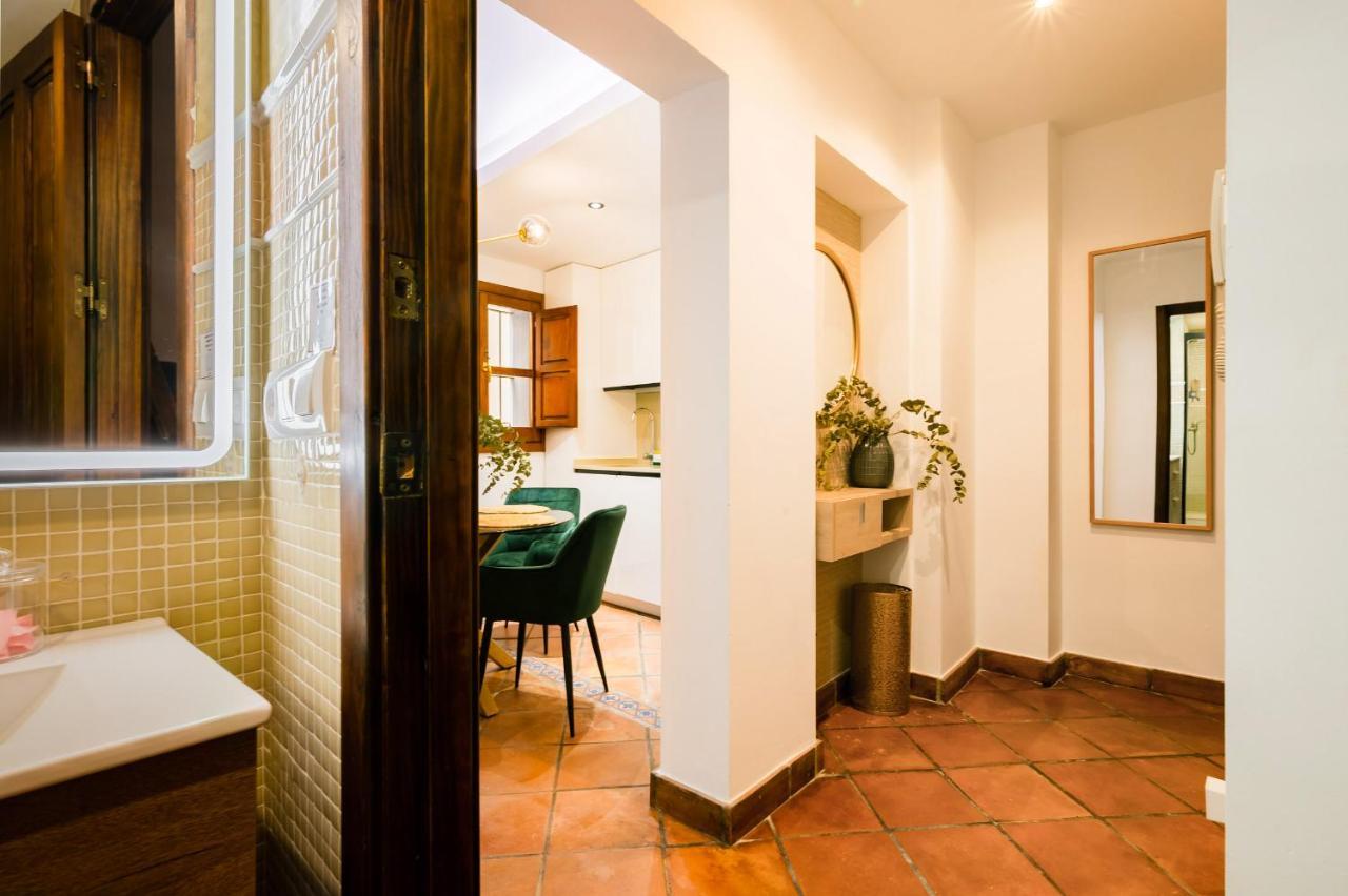 Duplex Deluxe Sevilla Center & Parking Opcional Εξωτερικό φωτογραφία