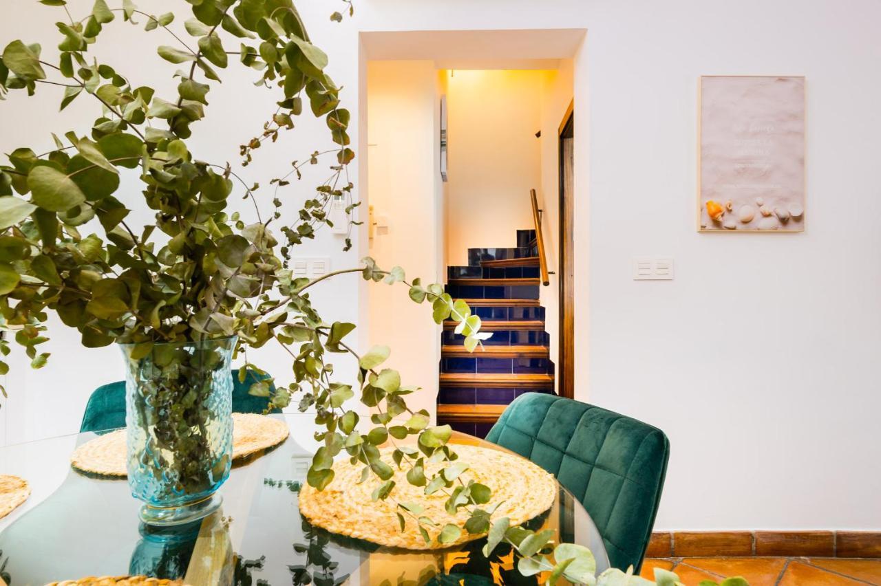 Duplex Deluxe Sevilla Center & Parking Opcional Εξωτερικό φωτογραφία